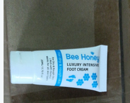 Meta  Digi Store  Honey moisturizing  cream foot cream leg cream