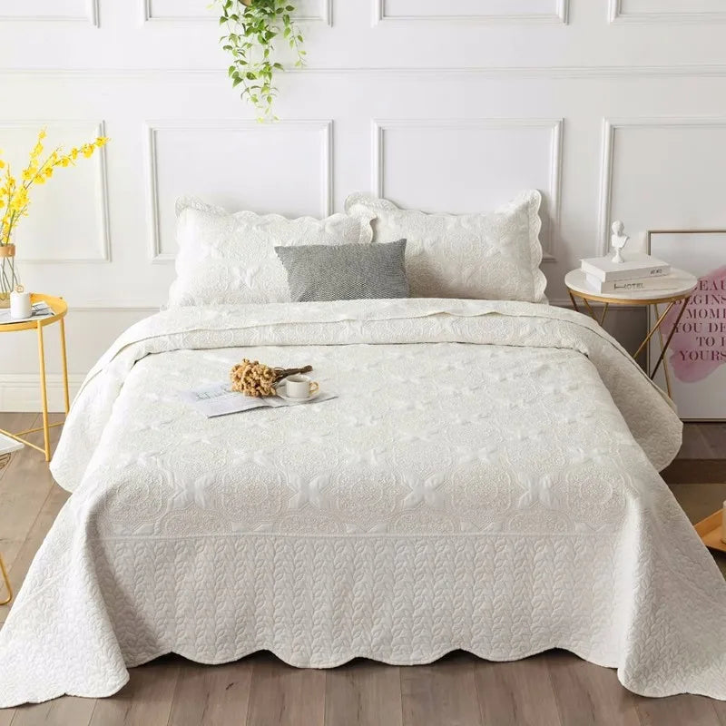 Nordiese Geborduurde Katoen Gewatteerde Bedsprei op die Bed Opgestopte Somer Quilt Kombers Gooi Dekbedekking Tuis Cubrecam Bed Cover Colcha