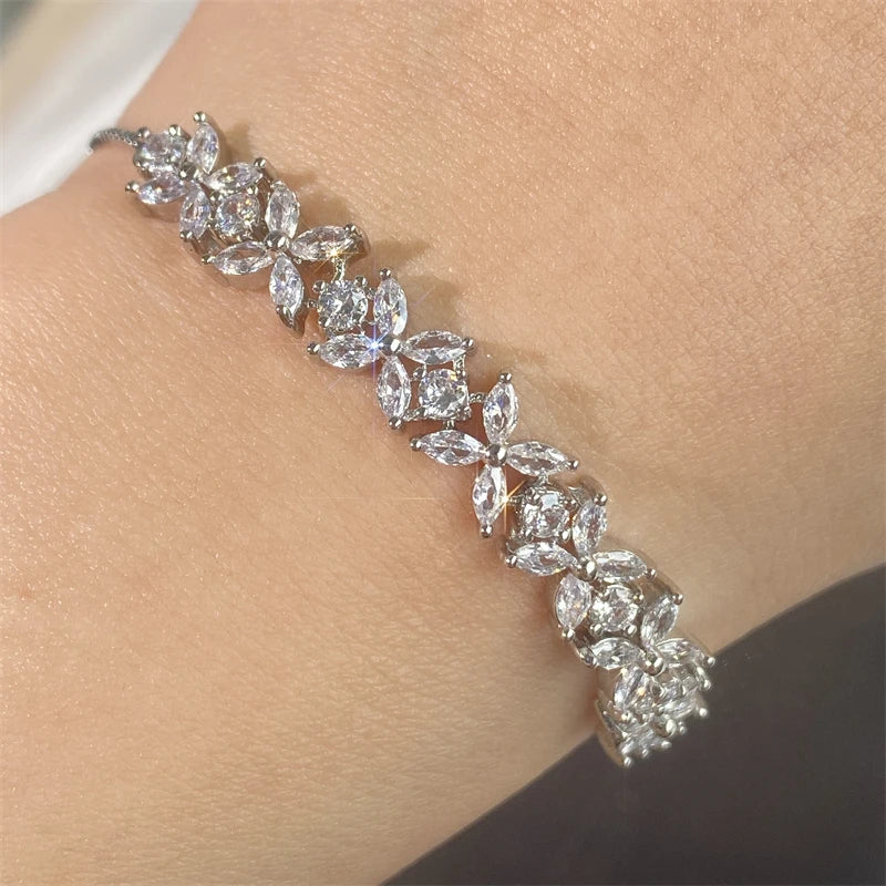 Classic Shiny Clear Zircon Flowers Adjustable Charm Bracelets for Women Sliver Color Fashion Wedding Jewelry